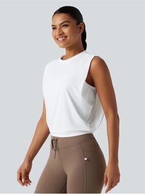 Halara Cool Touch Round Neck Ruched Sleeveless Yoga Top White UPF50+ New 2X & L